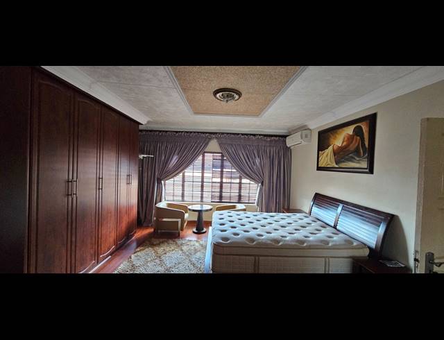4 BEDROOM HOUSE FOR SALE IN BENDOR